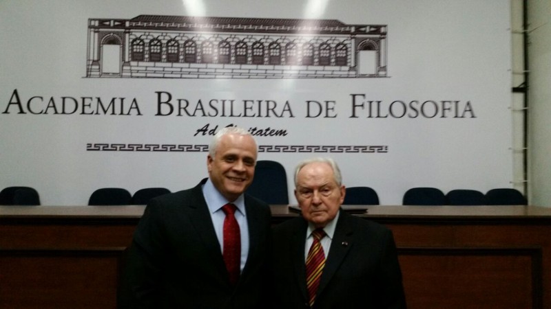 Bernardo Cabral - Na posse da Academia